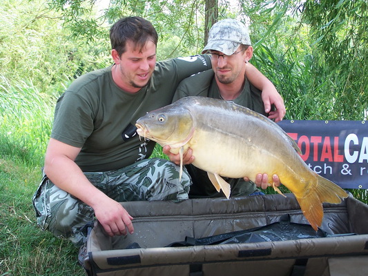 20_tresetiste_totalcarp.JPG